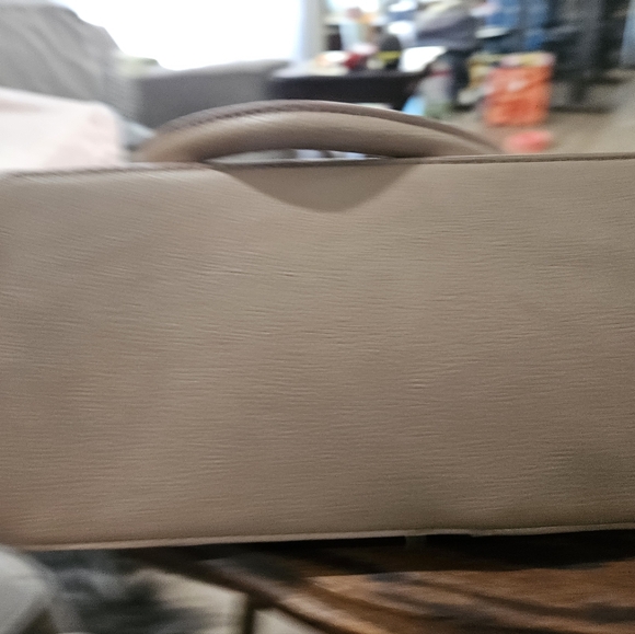 Betsy Johnson tote bag - Picture 6 of 8